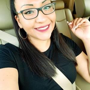 Meet your Posher, Selena